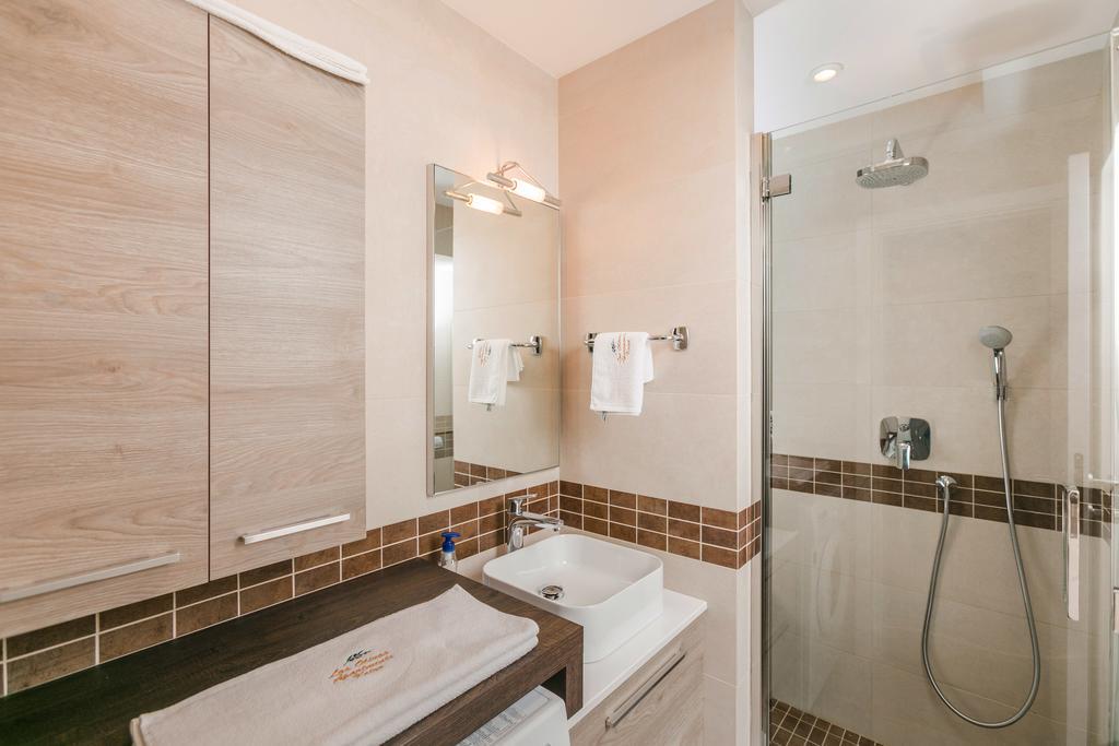 Apartments Los Olivos Kotor Pokoj fotografie