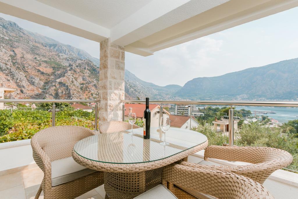 Apartments Los Olivos Kotor Pokoj fotografie