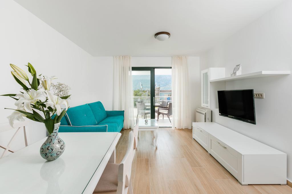 Apartments Los Olivos Kotor Pokoj fotografie